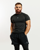 010.  FITTED TEE - BLACK